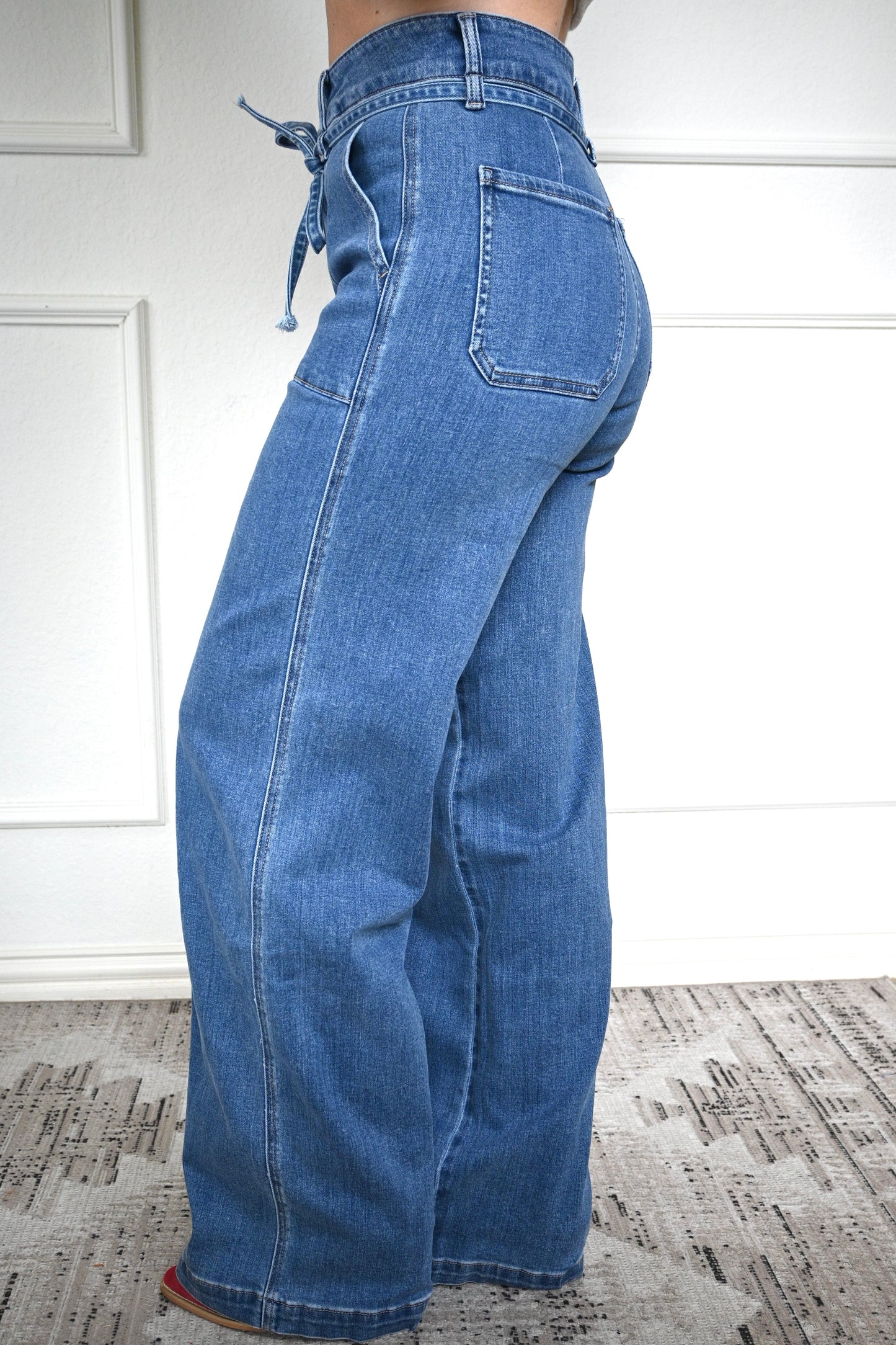 Effortless Wide Leg Jeans